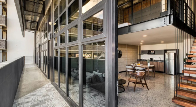 Downtown Loft by ULIV, Забронировать Отель Отели Centro 4 звезды, 4*