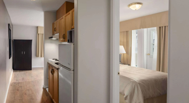 Days Inn by Wyndham Kamloops BC, Buchen Sie Hotel Kamloops 