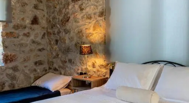 V&M Traditional Luxury Villa, Prenota Villa Tolo 