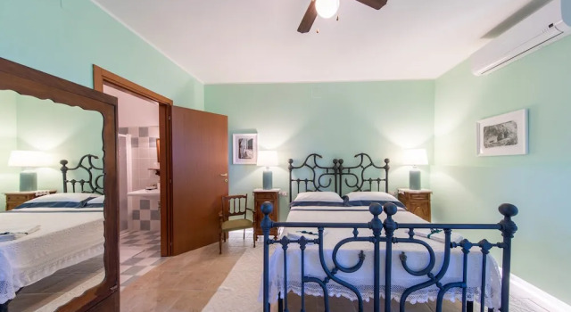 Номер Standard Agriturismo Isola Dei Calanchi - Guest House