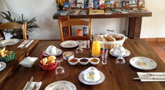 La Caillerie (Adults Only), Đặt Khách sạn Chauvé 