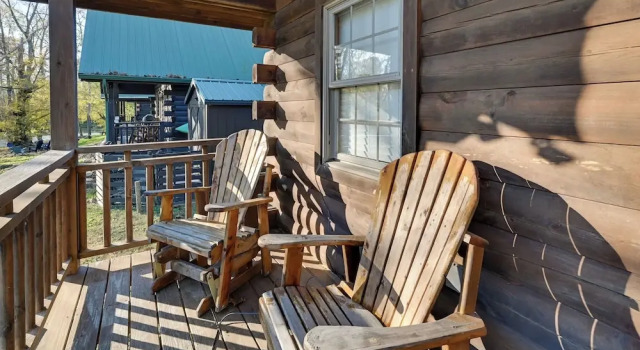Water Views! Serene Rough River Family Cabin, Rezerwuj Dom wakacyjny Falls of Rough Kentucky