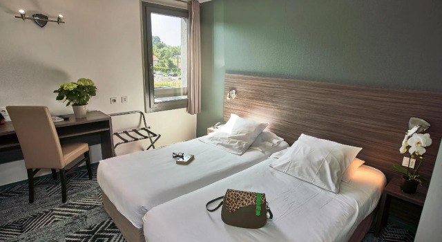 Двухместный номер Standard Hotel Loreak