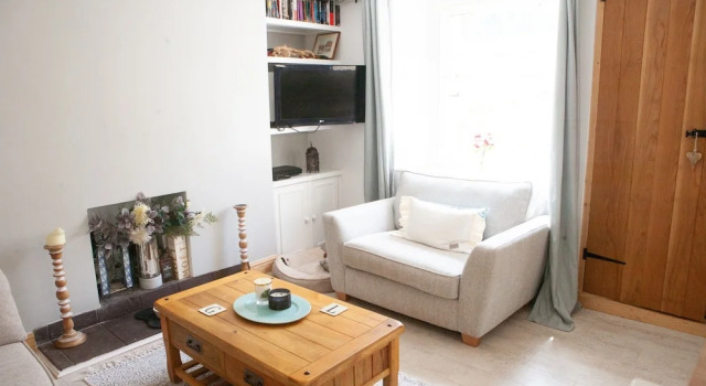 1 Bedroom Flat With Garden in Bristol, Забронировать Отель Отели Бристоля 3 звезды, рядом с Холм Брэндон-Хилл, 3*