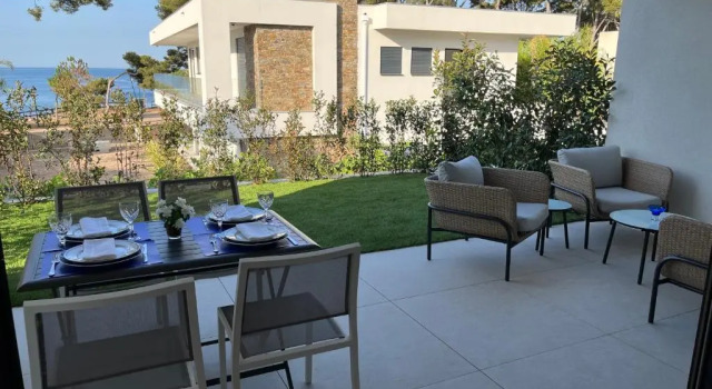 Апартаменты Bord de mer aux Pins Penchés