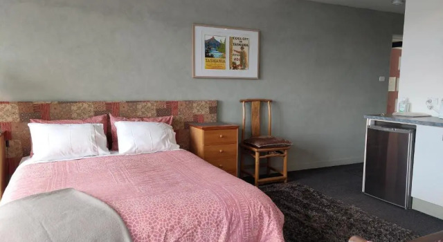 Студия Armalong Winery Chalets