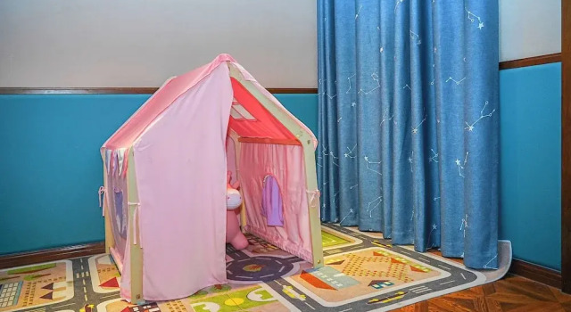 Четырёхместный семейный номер Standard Nostalgia Hotel (West lake Hangzhou)