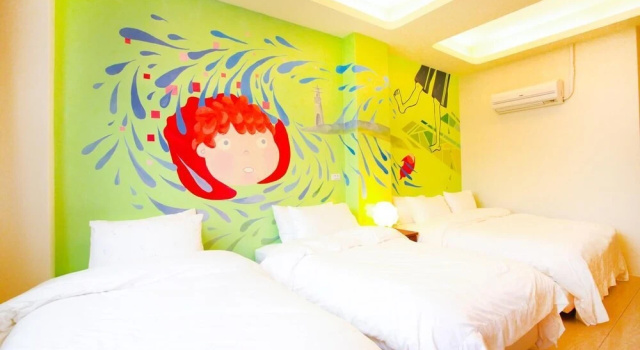 Четырёхместный номер Standard с видом на море Mermaid B&B