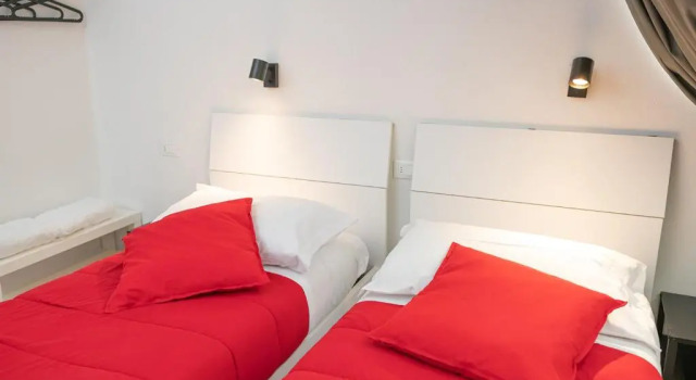 Апартаменты 069 - Casa TRAMONTO, in CENTRO, 450metri da Mare Spiaggia