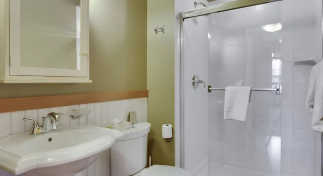 Четырёхместный номер Standard с 2 комнатами Predator Ridge Resort