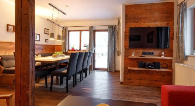 Ferienhaus Schweiger, Varaa Hotelli Hotellit Baijeri pysäköinnillä, Pysäköinti
