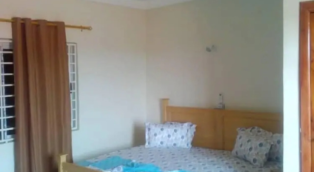 Camera Standard Nyaboa Hotel