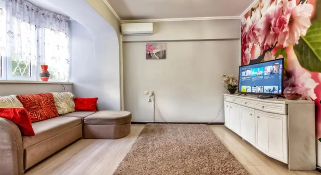 435 Apartamenty v tsentre dlja komandirovannyh i turistov