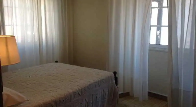Residencial Miguel José, Забронировать Отель Отели Эштремош 3 звезды, рядом с Royal Palace &amp; Torre das Três Coroas, 3*
