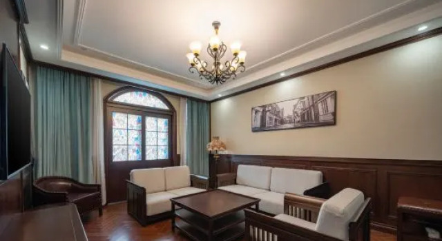 Люкс Business Biaoli Minguo Hotel (Dazong Lake Dongjin Shuicheng)