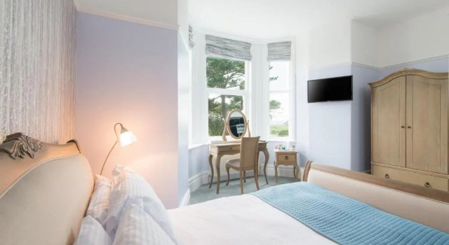 Gwesty Gadlys Hotel, Забронировать Отель Семас-Бэй Anglesey