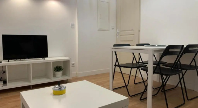 Апартаменты A 2 PAS DU VIEUX PORT Charmant T2