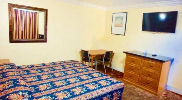 Номер Standard Satellite Motel, Los Angeles - LAX