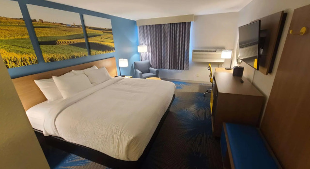 Двухместный номер Standard Days Inn by Wyndham Johnson Creek