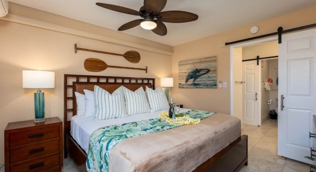 Napili Point B33 1 Bedroom Oceanfront Condo 1 Condo by RedAwning, Забронировать Отель Отели Лахайна 3 звезды, рядом с Keonenui Beach, 3*