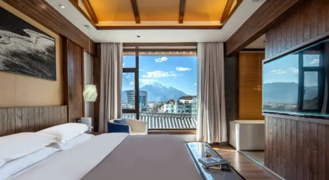 Люкс Musk·Villa Guanxueshan Zizai Courtyard Homestay (Lijiang Ancient City Dashuiche Branch)