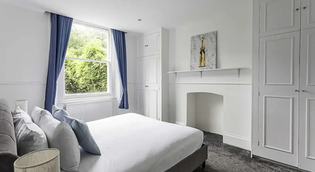 Clapham Charm: 2-bedroom Beauty, Забронировать Отель Отели Англии 3 звезды, 3*