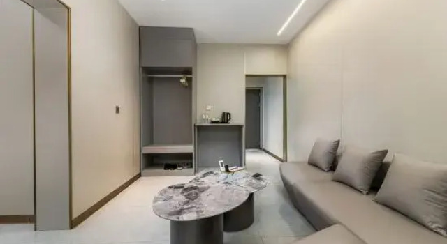 Люкс Business YIRANWAN (Tianhe Zhucun Subway Station Store, Guangzhou Olympic Sports Center)
