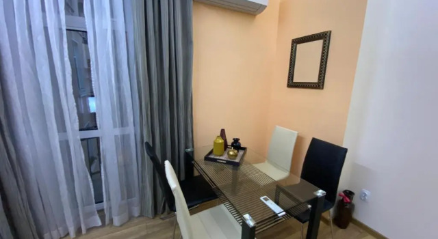 Апартаменты Cozy apartment in downtown Sofia - Tsar Samuil Street