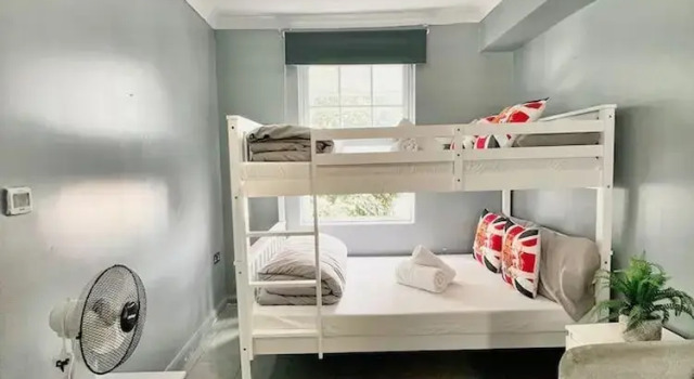 Comfortable 3 Bed Flat in King Cross