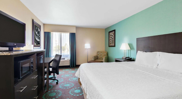 Двухместный номер Standard Spark by Hilton Bakersfield Central