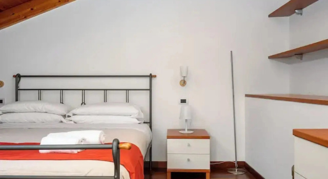 Marinella Mia House, Забронировать Апартаменты/квартира Сорренто Побережье Сорренто, рядом с Cattedrale SS. Filippo e Giacomo