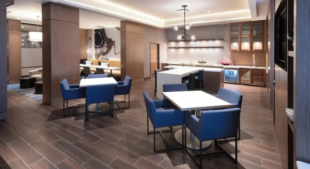 Suite club 1 camera da letto Madison Marriott West