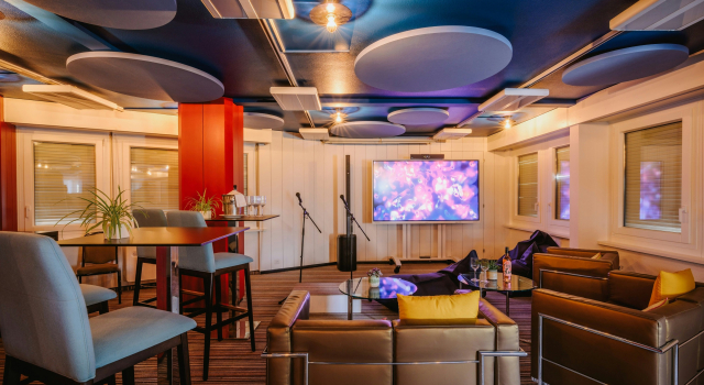 Hotel Mona