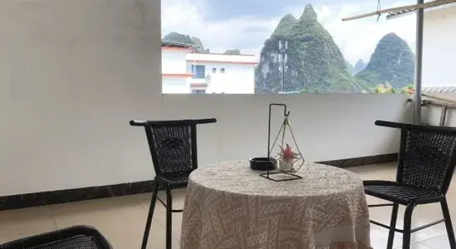 No. 7 Homestay (Yangshuo Shawan Road), Prenota Hotel Hotel a Yangshuo con parcheggio, Parcheggio