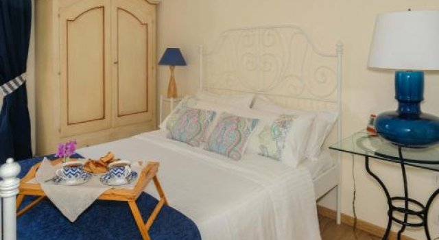 Azzurra Home, Boek Hotel Hotels in Lazio met parkeren, Parkeren