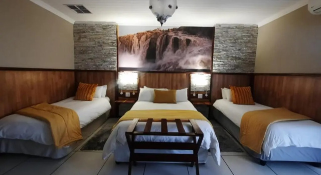 Номер Deluxe Alucarni Guest House with solar energy