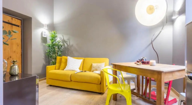 Private Apartment Colosseum, Забронировать Апартаменты/квартира Рионе Монти Рим, рядом с Посольство США в Риме