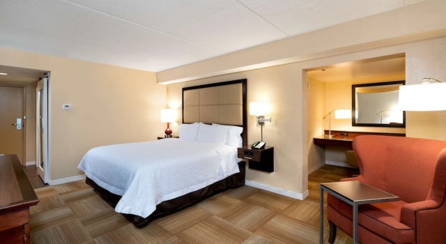 Студия Hampton Inn Lafayette