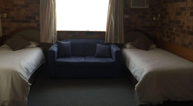 Kinross Inn