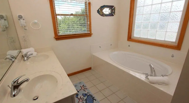 Summer Wind - 5 Br Home
