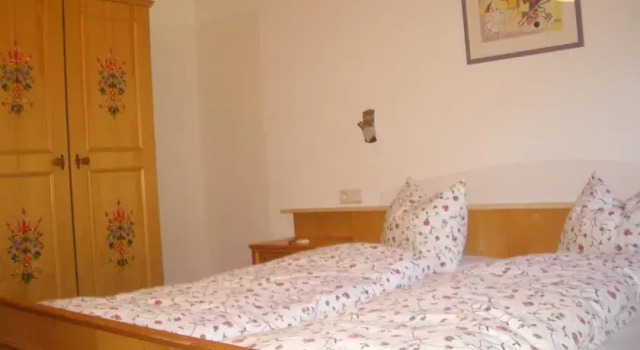 Ferienhaus Bad Stube, Забронировать Апартаменты/квартира Отели Сарентино с парковкой, Парковка