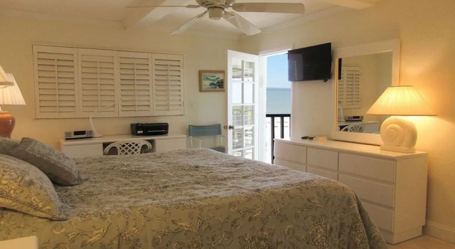 Sunset Condo #805 2 Bedrooms 2 Bathrooms Condo