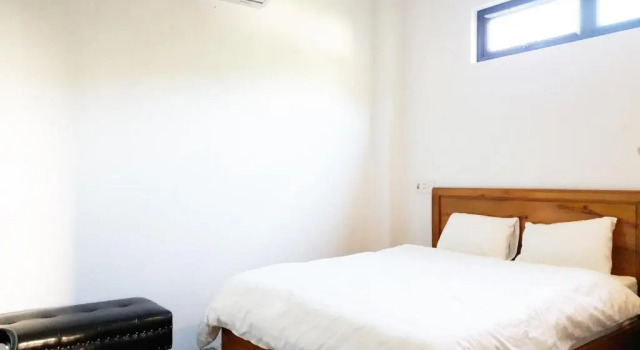 Standardní Dvoulůžkový s manželskou postelí pokoj Kiki's House