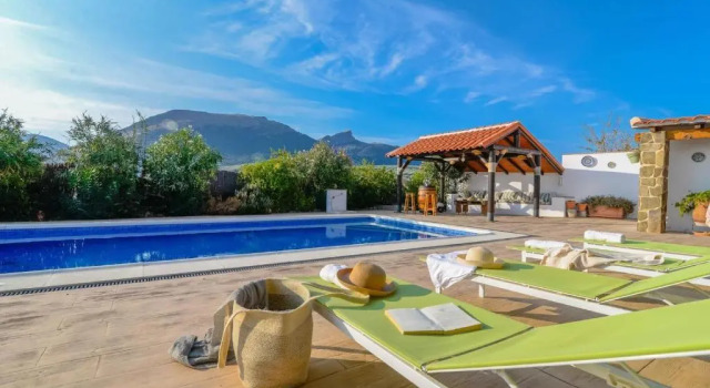 Casa Lolo Loja by Ruralidays, Varaa Hotelli Loja Granada