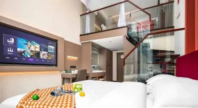 Moyuan Heyue Hotel (Luohe Convention and Exhibition Center)