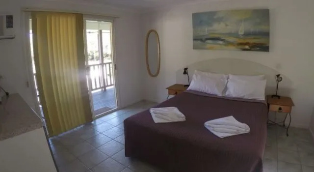 Agnes Palms Accommodation, Prenota Motel Hotel SPA a Queensland, SPA