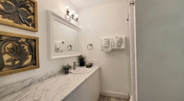 Номер Comfort Sunny Palms Inn