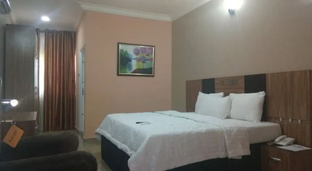 Номер Standard Pameec Luxury Suites