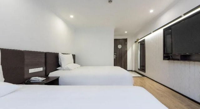 Hi Inn (Shanghai the Bund Renmin Road), Varaa Hotelli Huangpu 