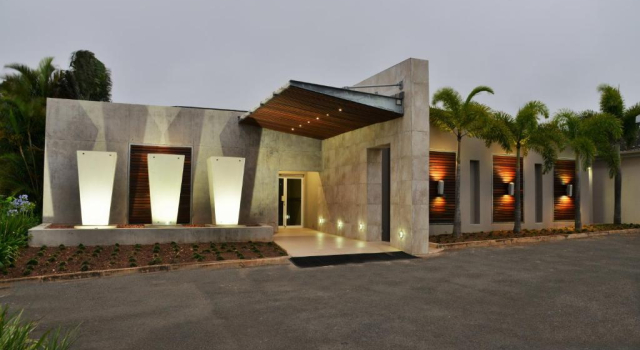 BON Hotel Empangeni, Забронировать Отель Эмпангени Lower Umfolozi